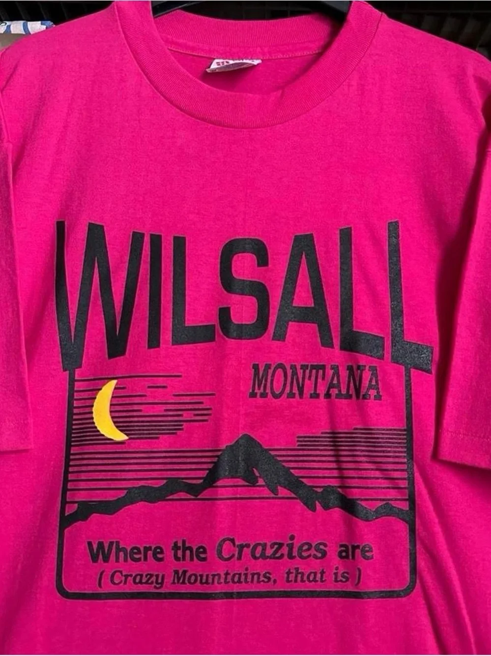 Vintage 1990s Wilsall Montana Graphic Tee - Bright Magenta Pink XL - Picture 3 of 4